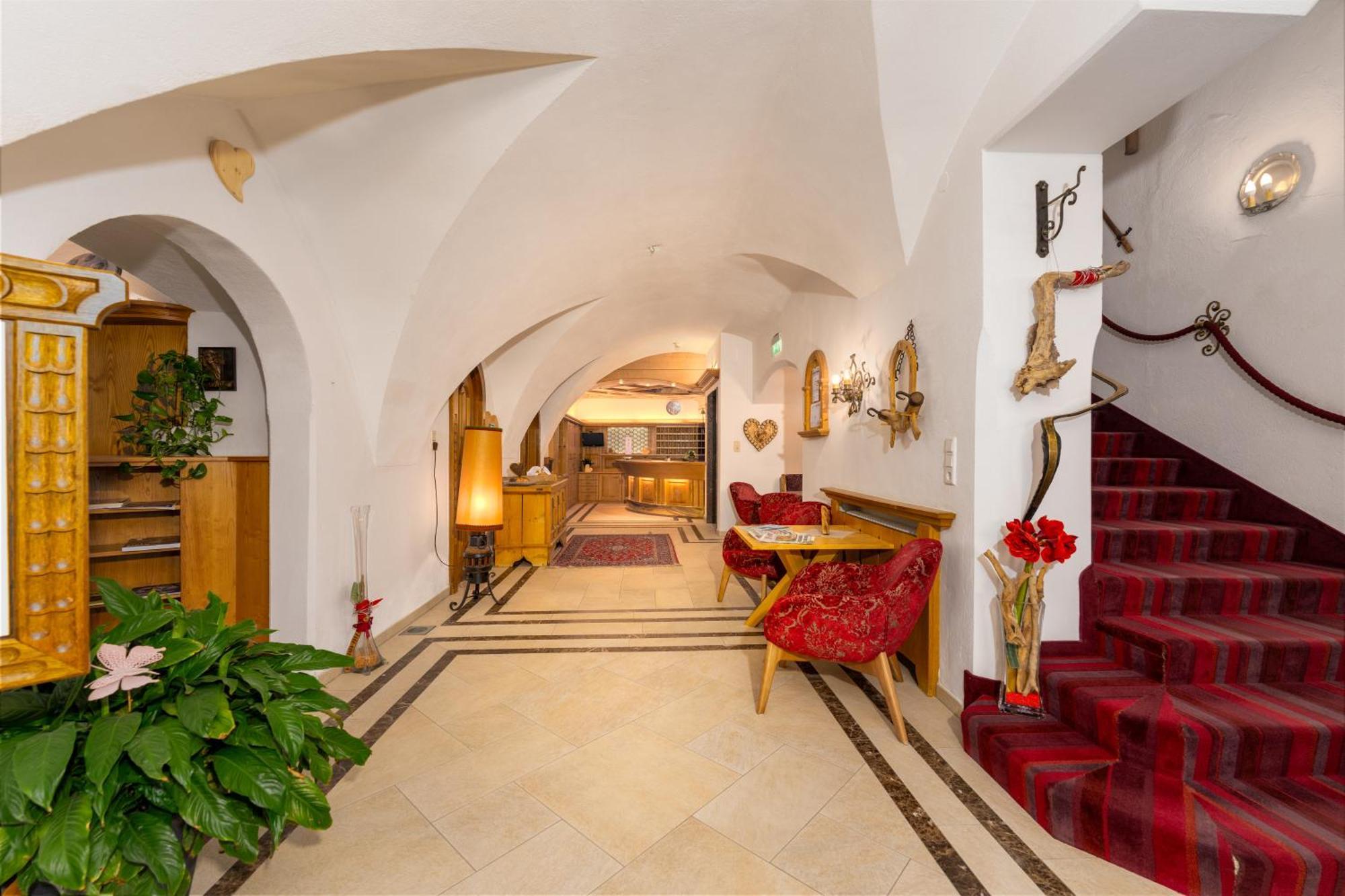Hotel Schwarzer Adler Nauders Εξωτερικό φωτογραφία